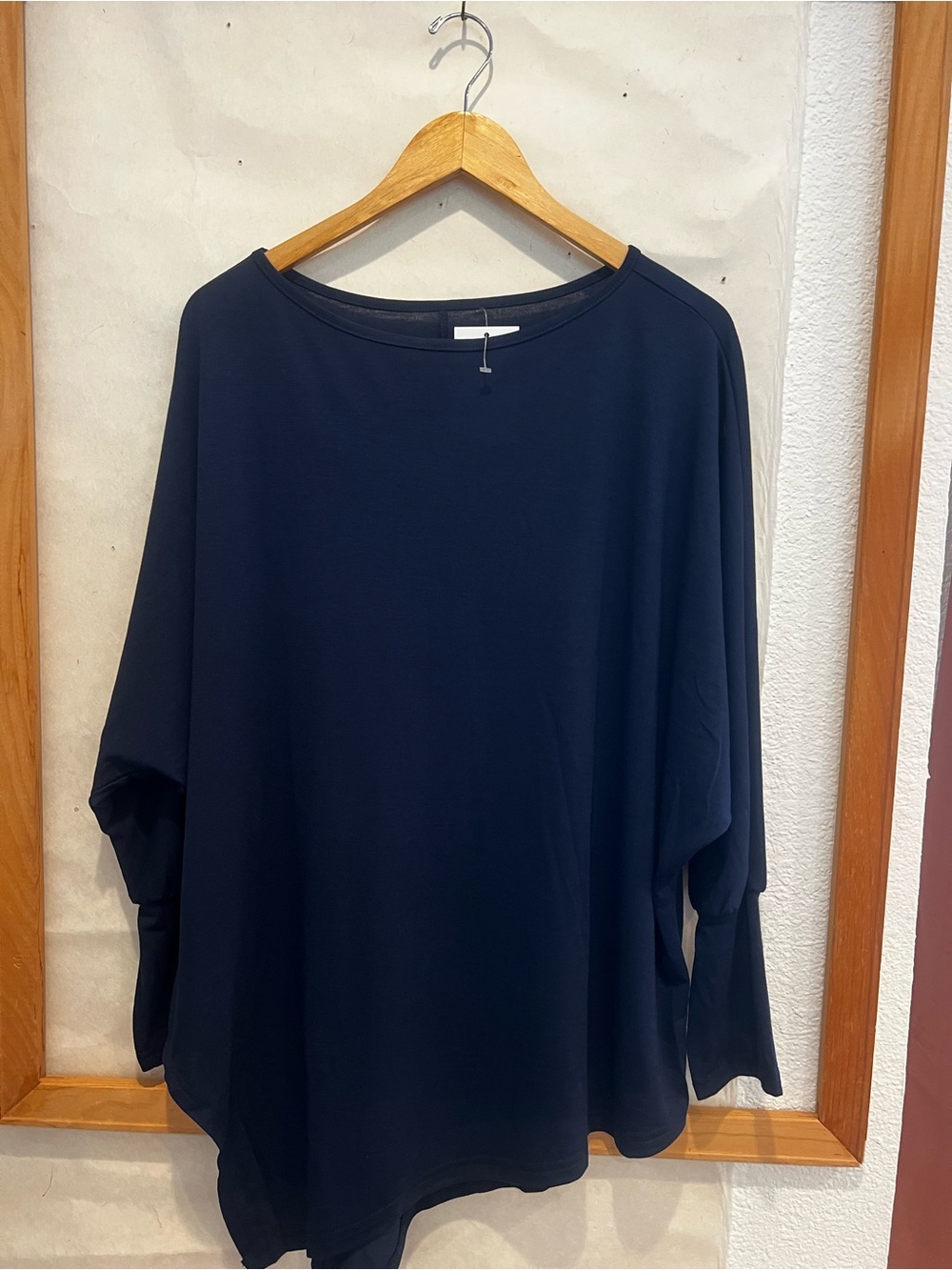 Relaxed Boatneck Tunic Top in Navy asymmetrical bottom can be tied medium NWT